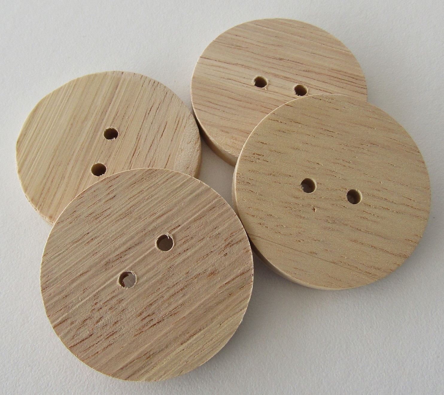 Unfinished Wooden Buttons for Crafts and Sewing 1/2 inch Bulk Pack of 2500  Decorative Buttons by Woodpeckers 